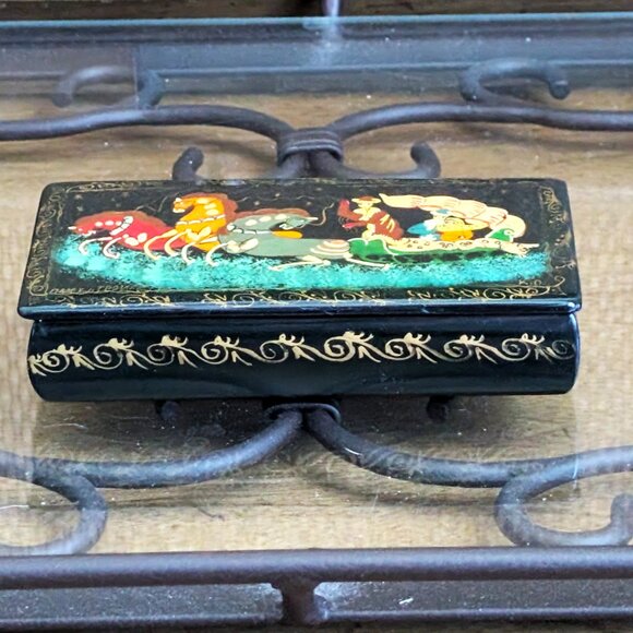 Vintage Russian USSR Signed PALEKH Палех "Troika" Lacquer Jewelry Trinket Box - Picture 3 of 10